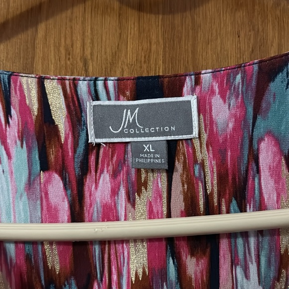 Multi colored XL ladies top. JM collection. - Picture 2 of 4